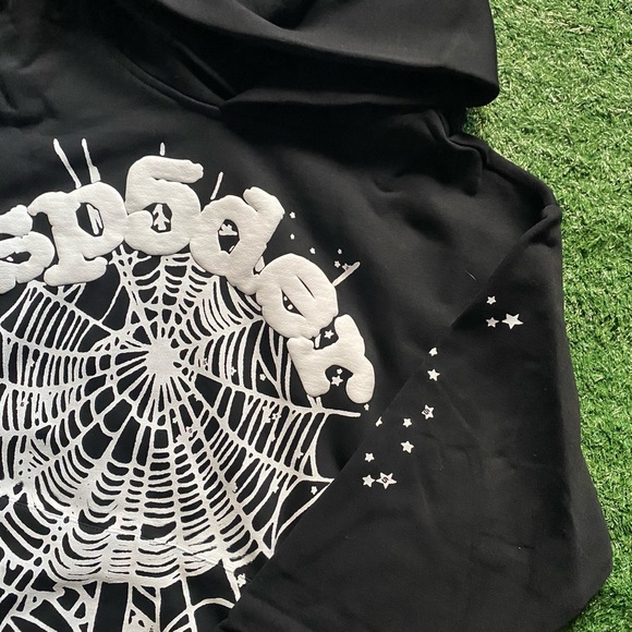 Black Graphic Crewneck Sweater - Picture 2 of 4